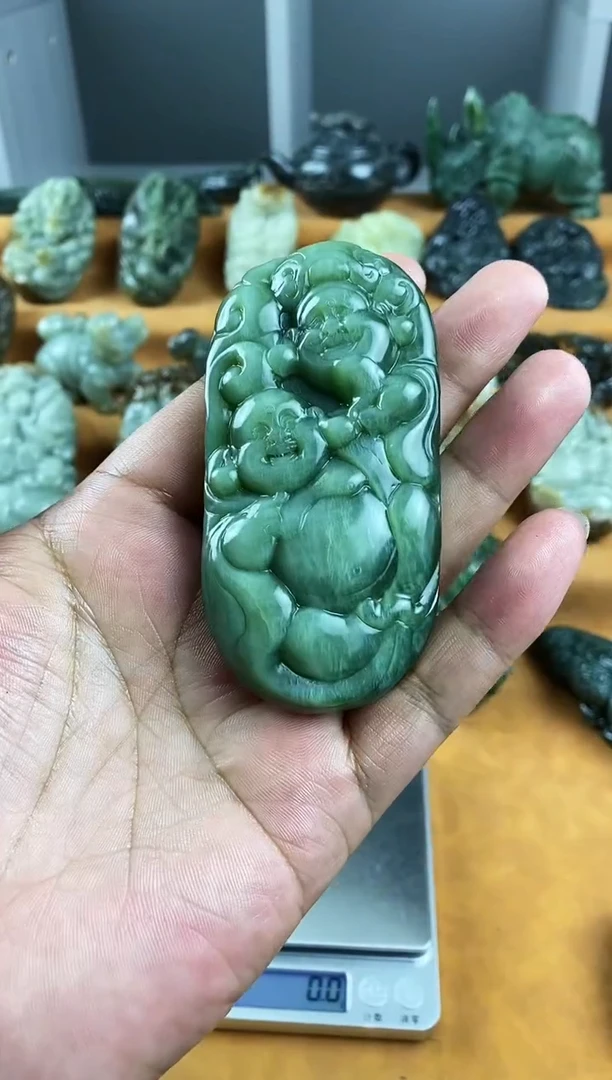 未镶嵌和田玉把件1