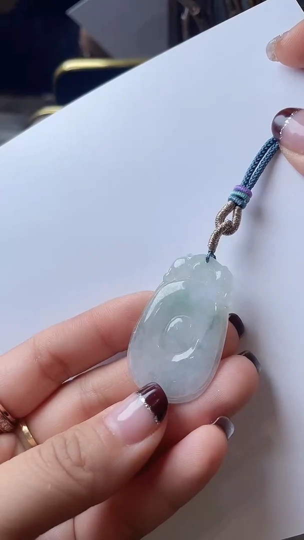 【闪购商品】翡翠吊坠(不含链)未镶嵌吊坠