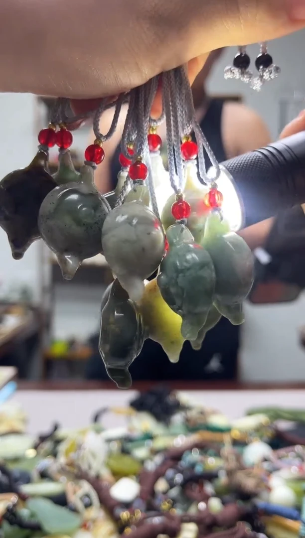 未镶嵌岫玉吊坠多样性发货*拍一发一