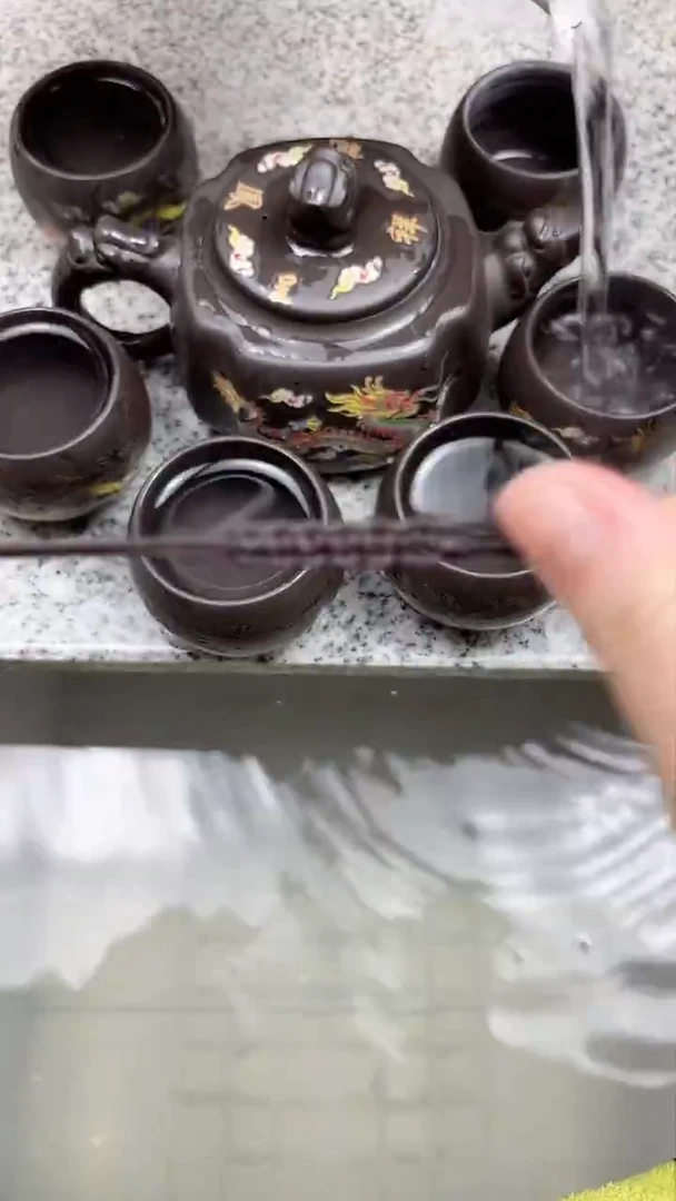 大容量600毫升大四方一壶六变色套装