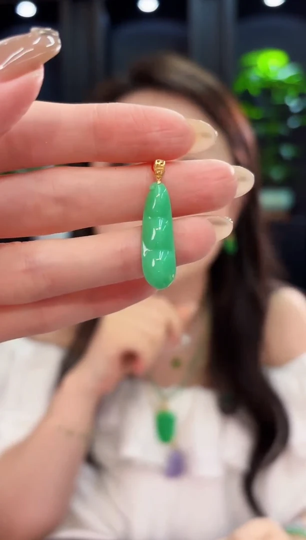 翡翠18K金镶嵌颈饰 缅料A货/支持复检/一件