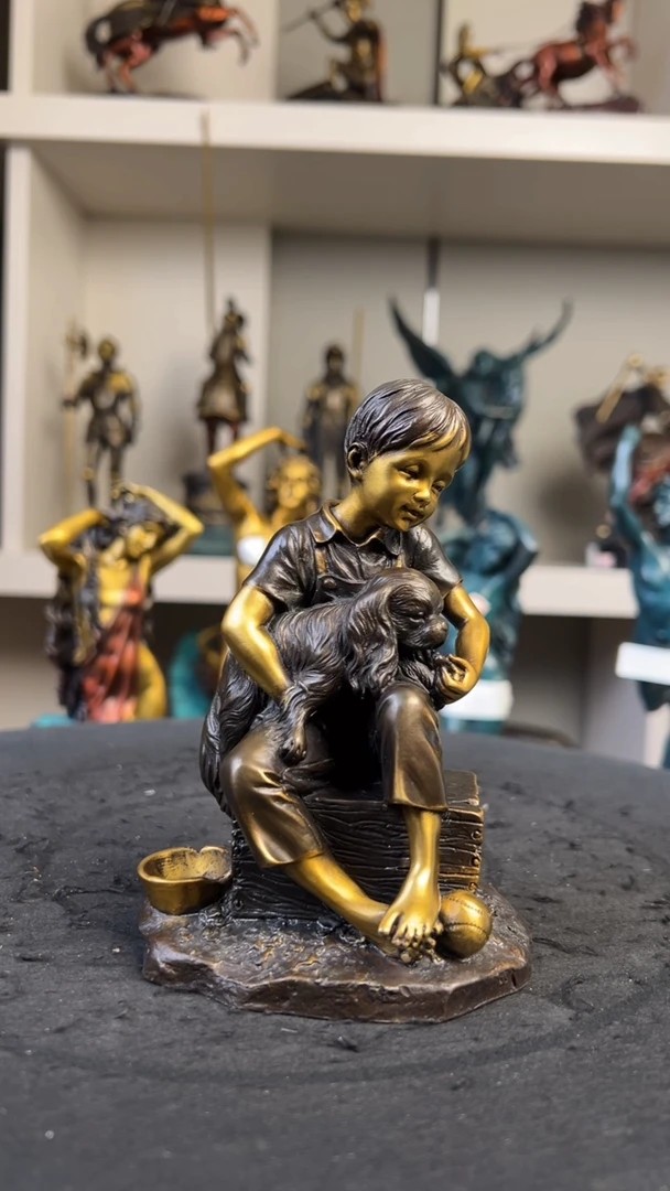 欧美精黄铜雕塑精品