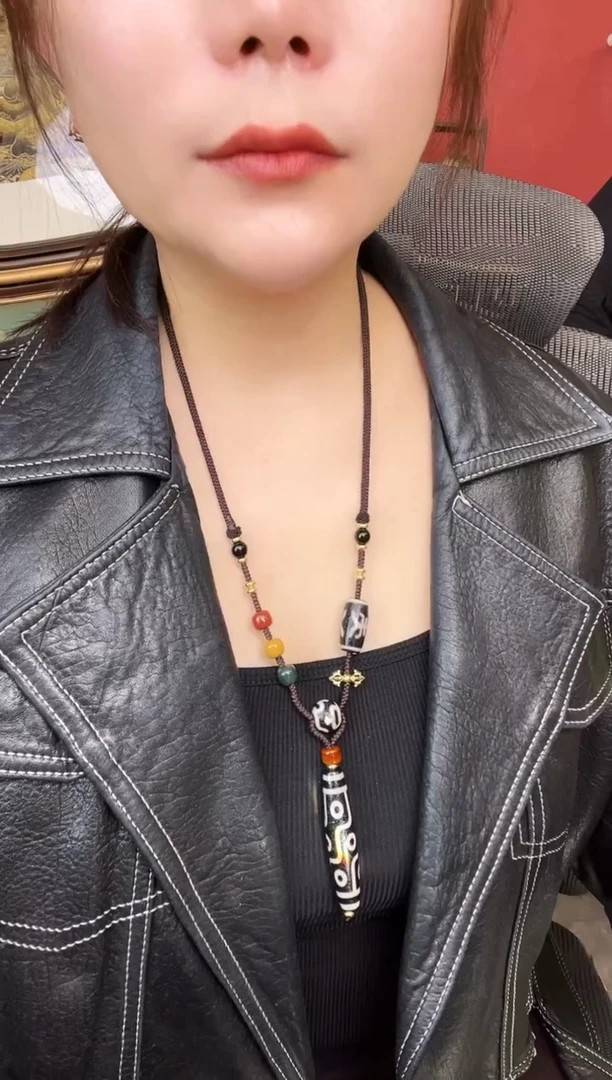 玛瑙/玉髓（覆膜）颈饰未镶嵌高货黑白啊九眼项链