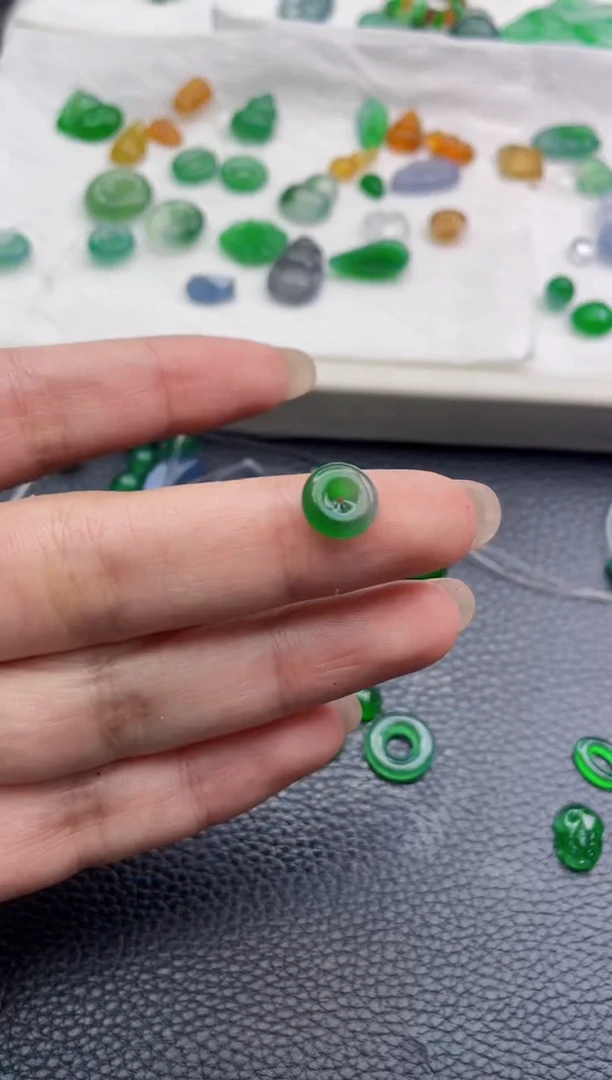 未镶嵌定制翡翠橙***y7499