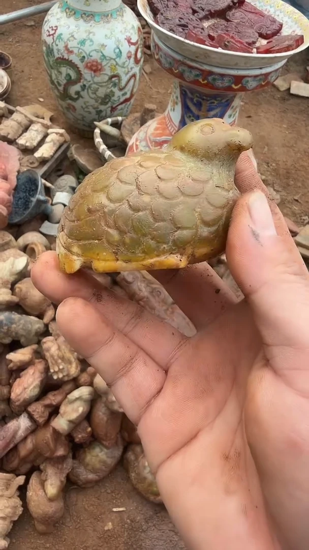 未镶嵌岫岩河磨玉（透闪石质玉）挂件刚*岫岩河磨玉