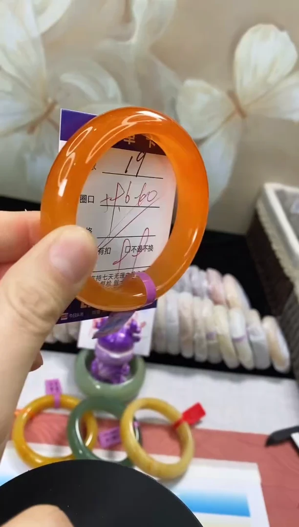 未镶嵌手镯石英质玉19