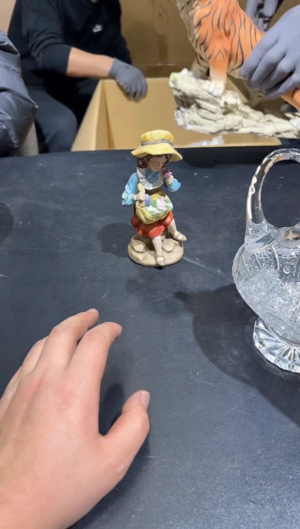 【闪购商品】杯小四孤品收藏中古品