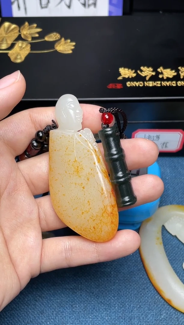 颈饰未镶嵌和田玉柳***钓1