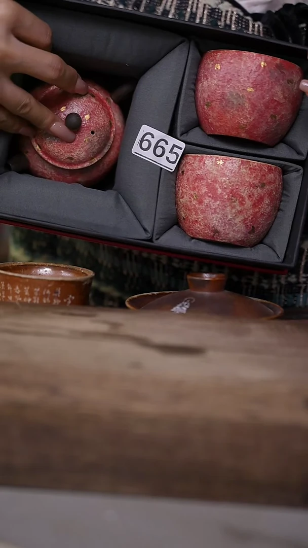 【闪购商品】瓷片岩矿泥系列 德钟壶+两 鼓杯