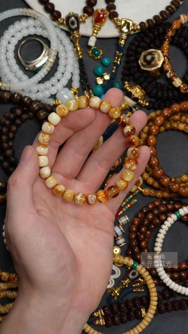 手串蜜蜡未镶嵌8.8mm蜜蜡单圈