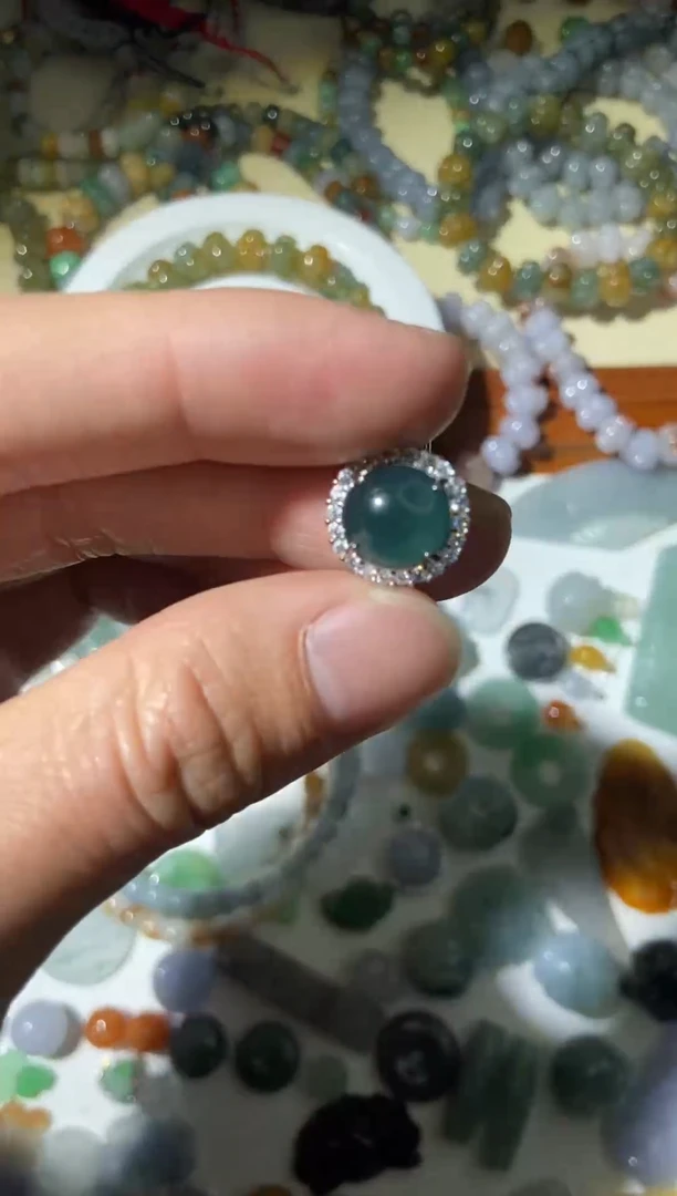 【闪购商品】翡翠颈饰未镶嵌【闪购商品】 天然翡翠