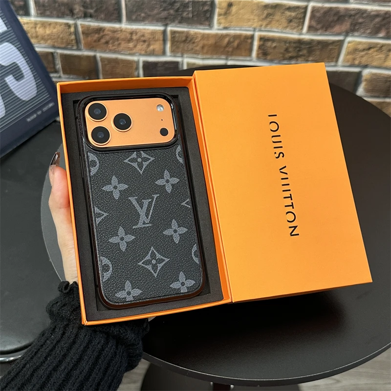真皮适用iPhone17promax手机壳新款17pro大孔16pro潮牌15高端14pm