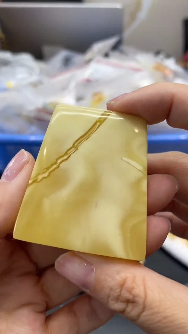 琥珀未镶嵌珠宝奇石1665