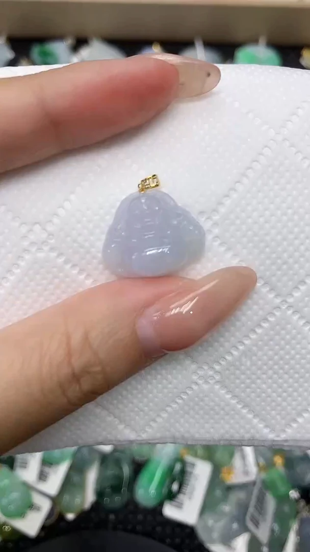 颈饰18K金镶嵌翡翠1111111111111