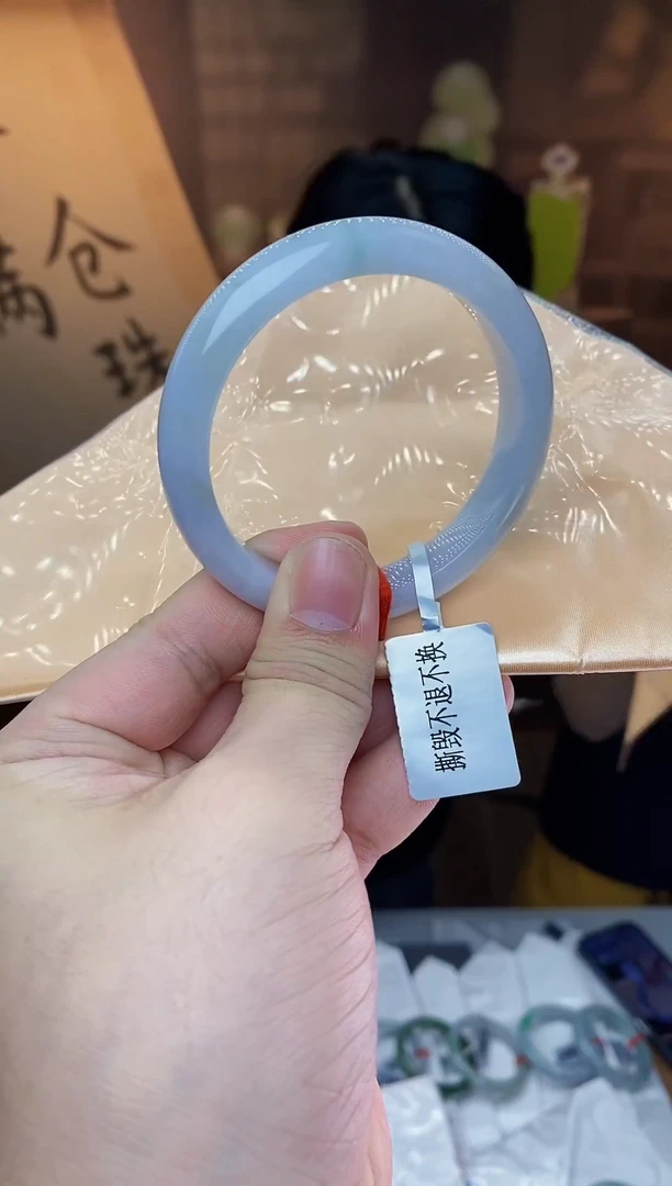 未镶嵌手镯翡翠天然缅甸翡翠A货