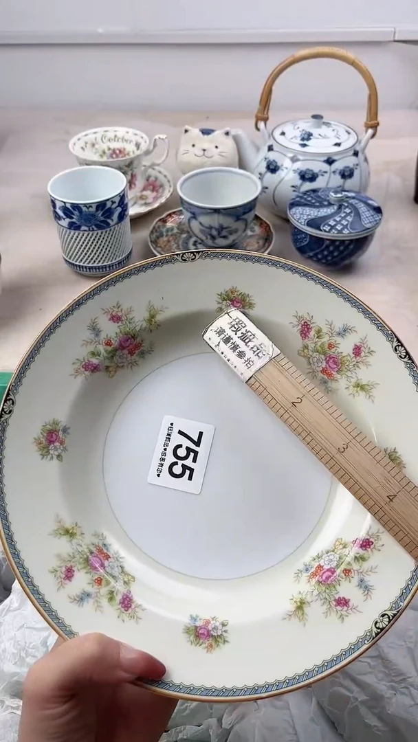 瓷片酱**兔755，，，，，，，，