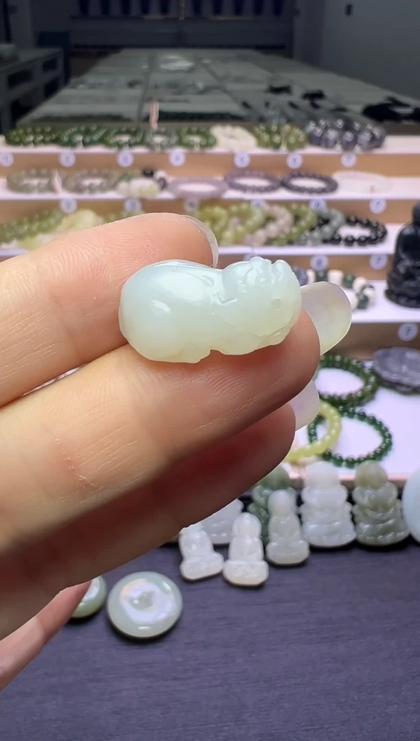颈饰未镶嵌和田玉28号链接有点包容卡22*12*10mm
