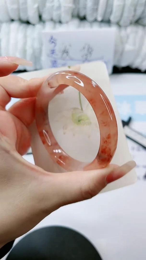 【闪购商品】石英质玉手镯未镶嵌多样性发货L232