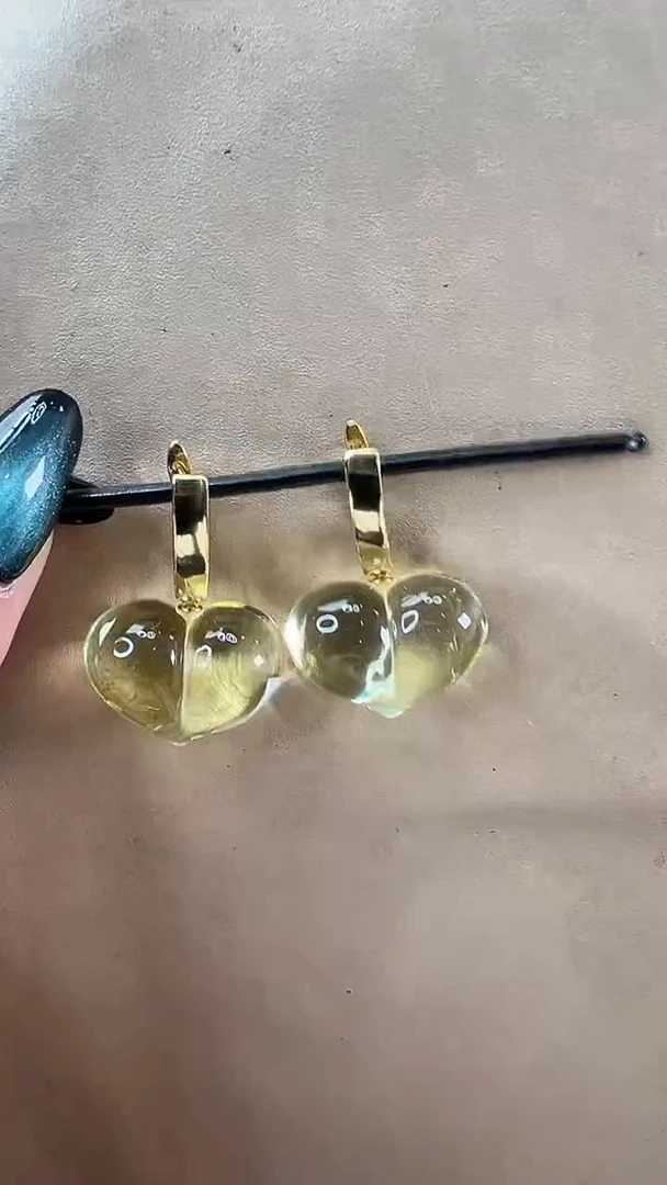 琥珀颈饰未镶嵌耳环