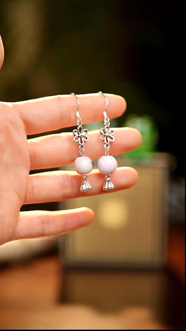 刺绣私人定制苗族手工Q501