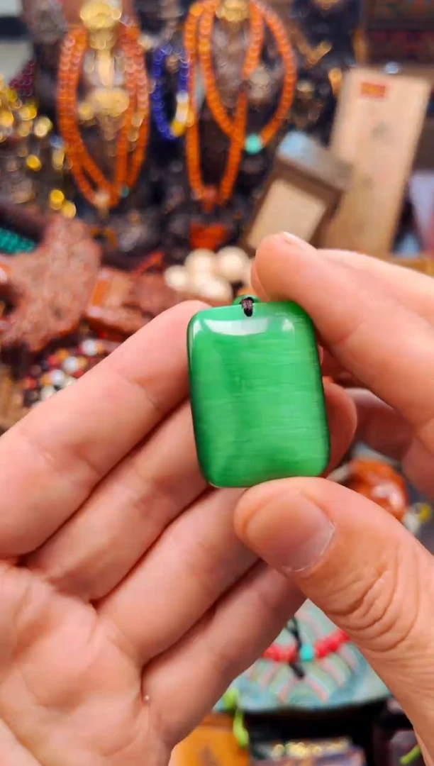 和田玉未镶嵌颈饰安哥精品精选链接zn15