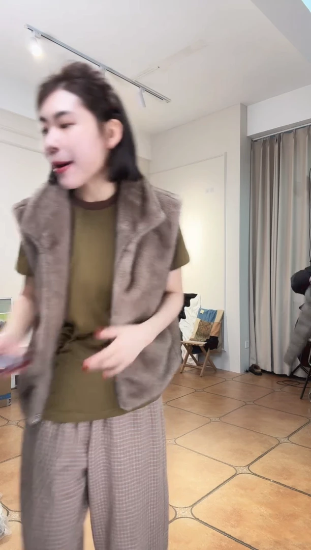 E****n设计师品牌羽r服