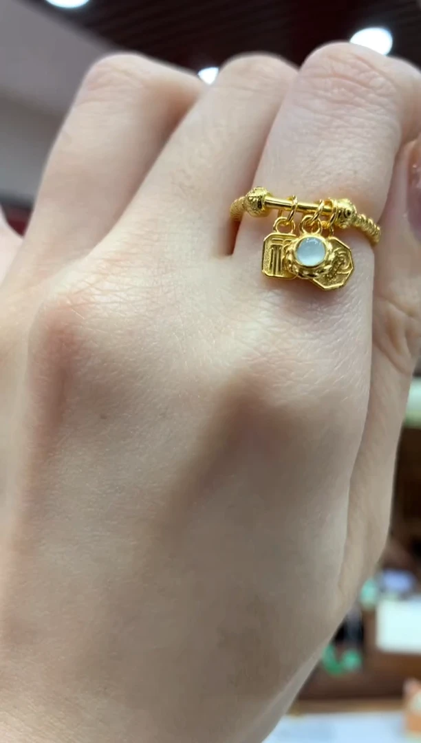 【闪购商品】翡翠戒指银S925镶嵌戒指多样性发货1件