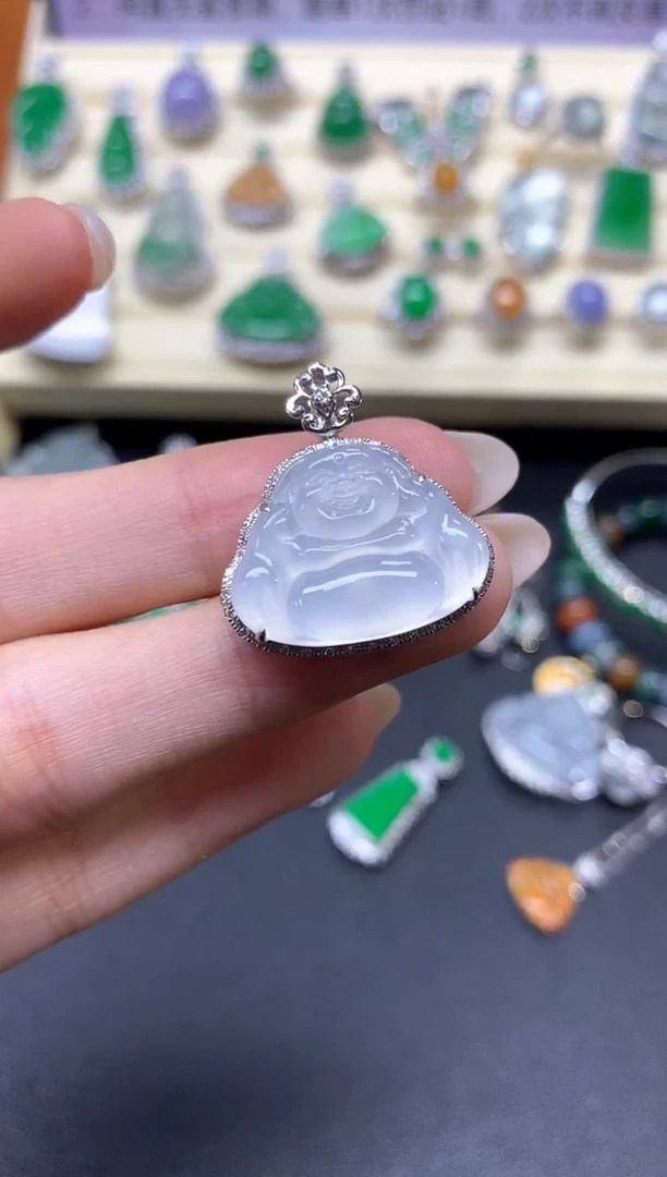 【闪购商品】翡翠吊坠(不含链)18K金镶嵌吊坠|4150+415