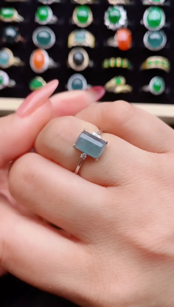 【闪购商品】翡翠戒指银S925镶嵌6096