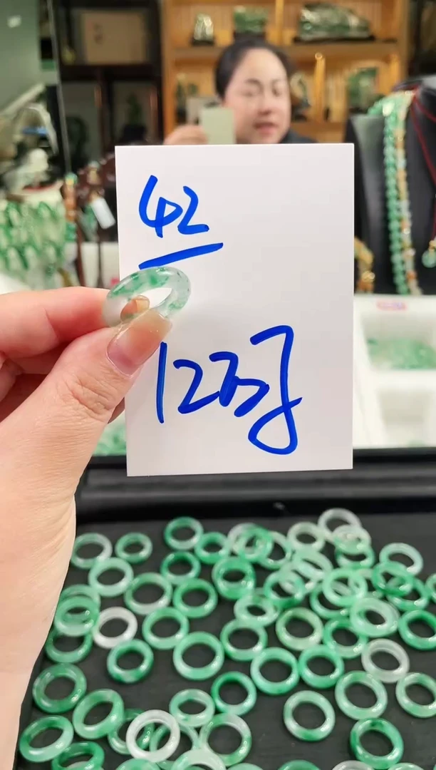 未镶嵌戒圈石英质玉戒圈12