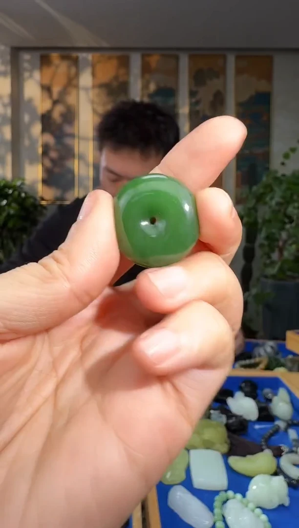 未镶嵌和田玉挂件拍一发一