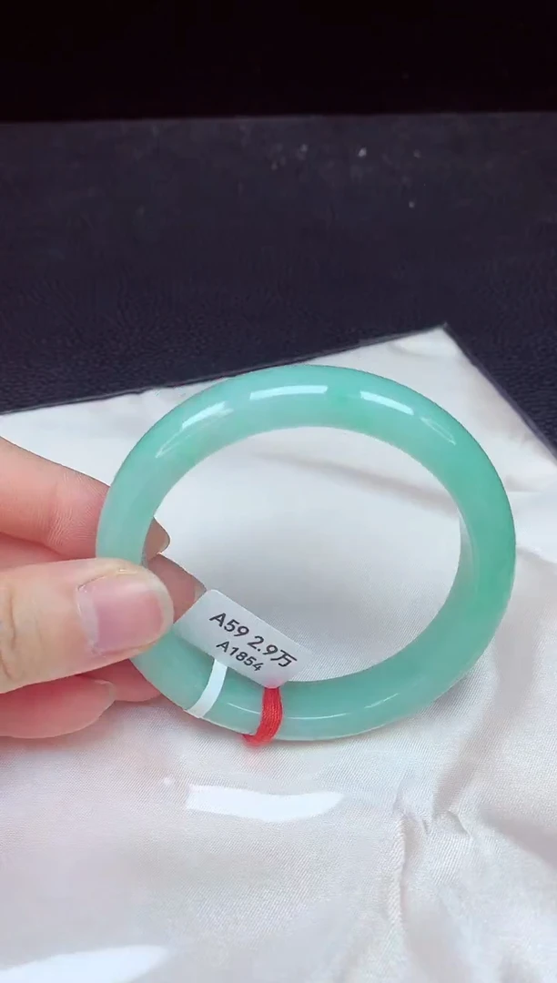 翡翠手镯未镶嵌镯子0599