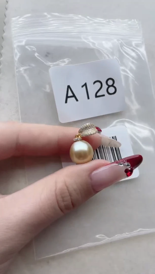 【闪购商品】海水珍珠吊坠银S925镶嵌A128