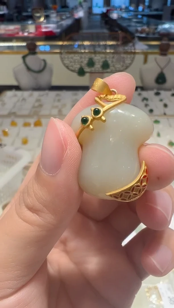 【闪购商品】和田玉颈饰银S925镶嵌1111111