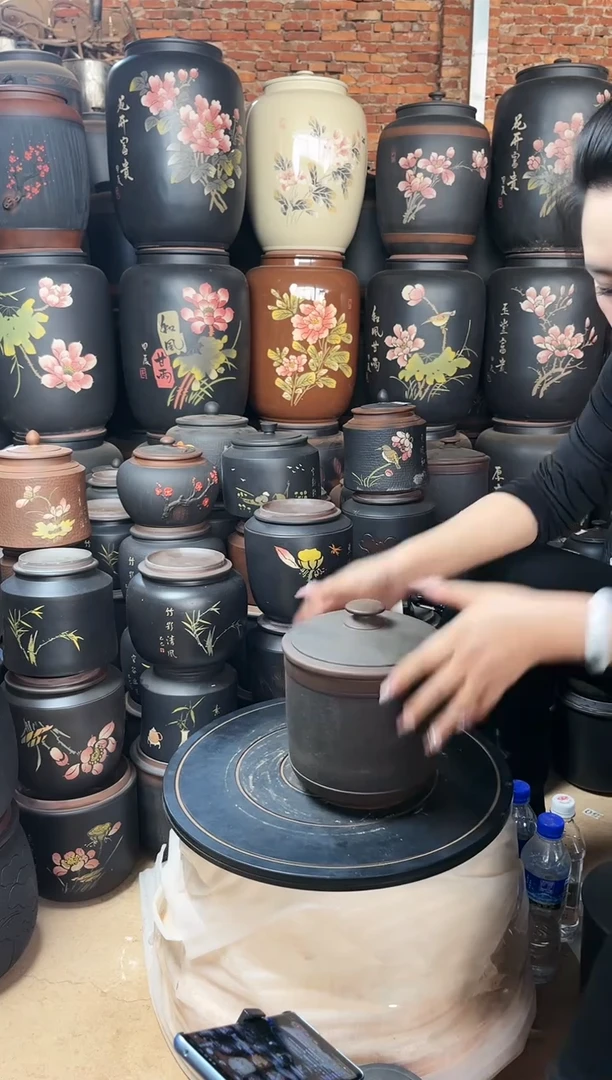 【闪购商品】壶瑕疵茶叶罐 小五饼皮革变形 323
