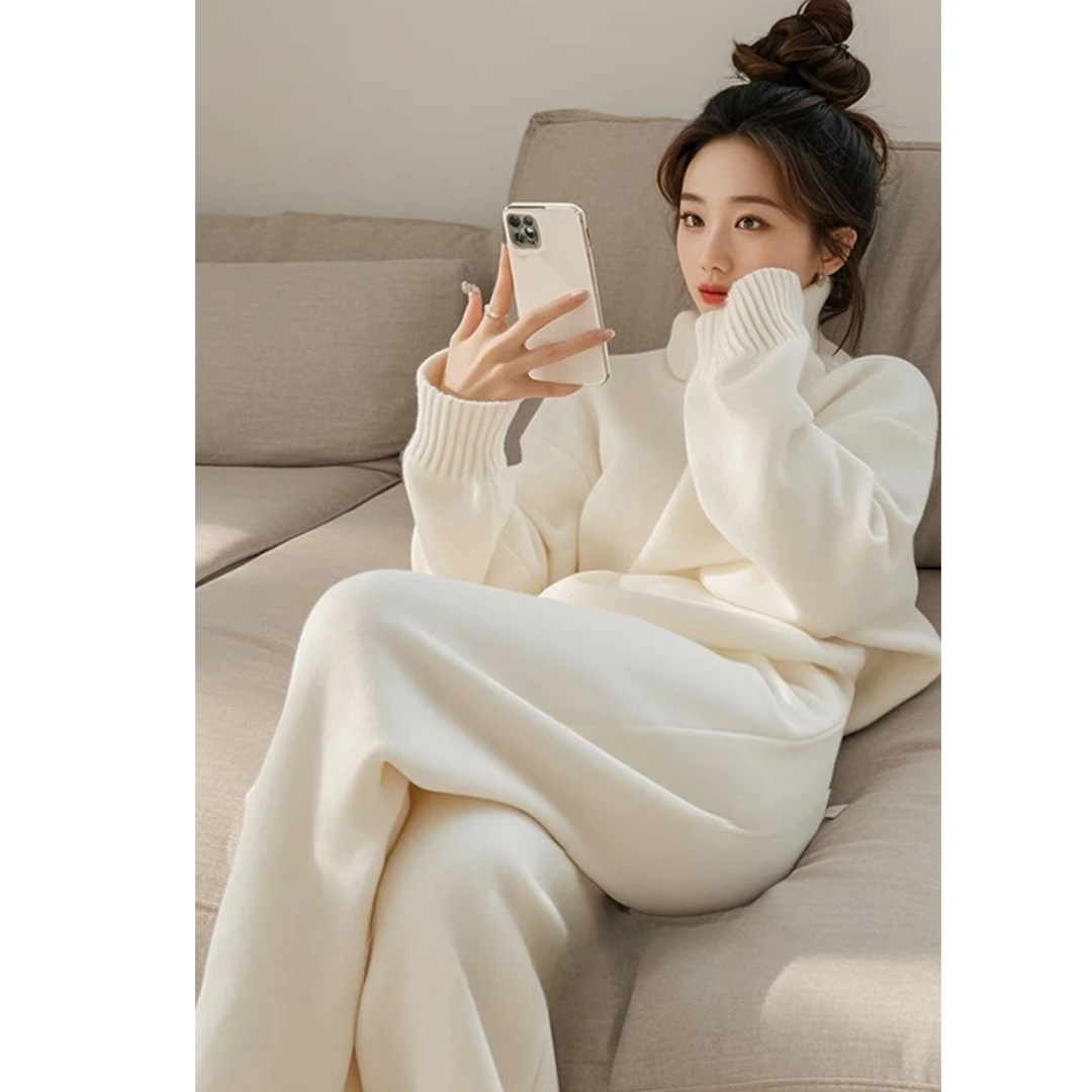 冬季穿搭一整套高级感名媛气质韩系慵懒松弛感白色高领卫衣套装裤