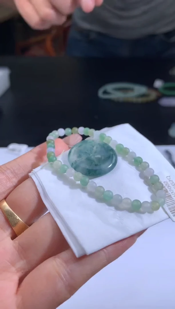 未镶嵌定制翡翠用****1翡翠