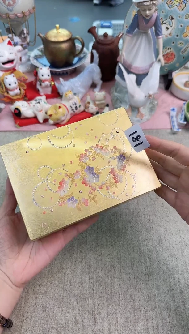 瓷片泡泡家的瓷器真好看