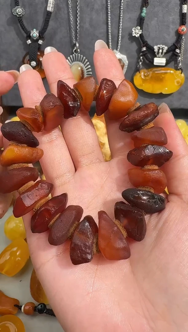 裸石琥珀未镶嵌小**?琥珀