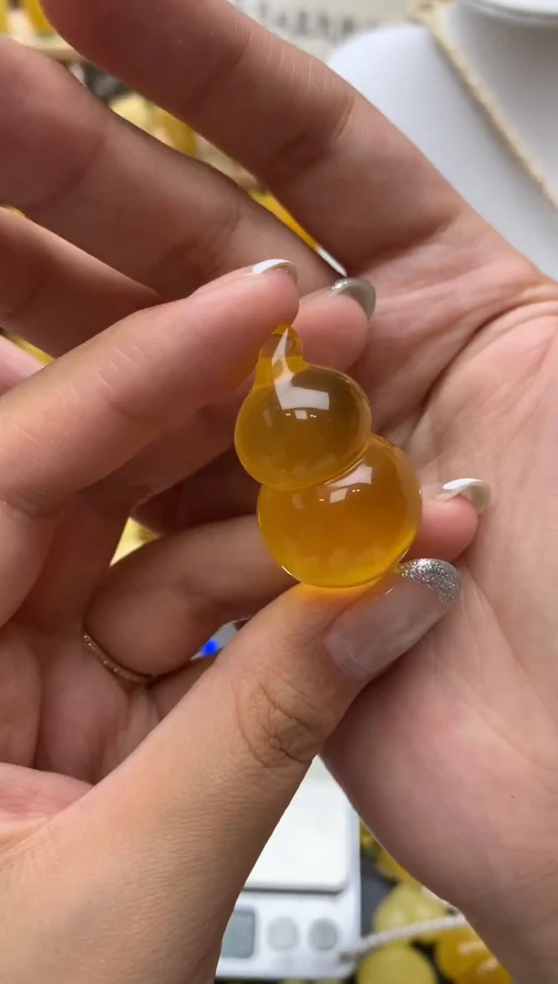 琥珀未镶嵌珠宝奇石080琥珀蜜蜡微瑕