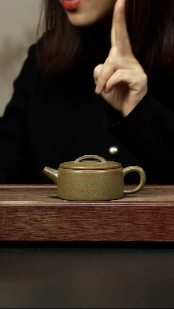 紫砂茶壶蟹壳青柴烧 汉瓦
