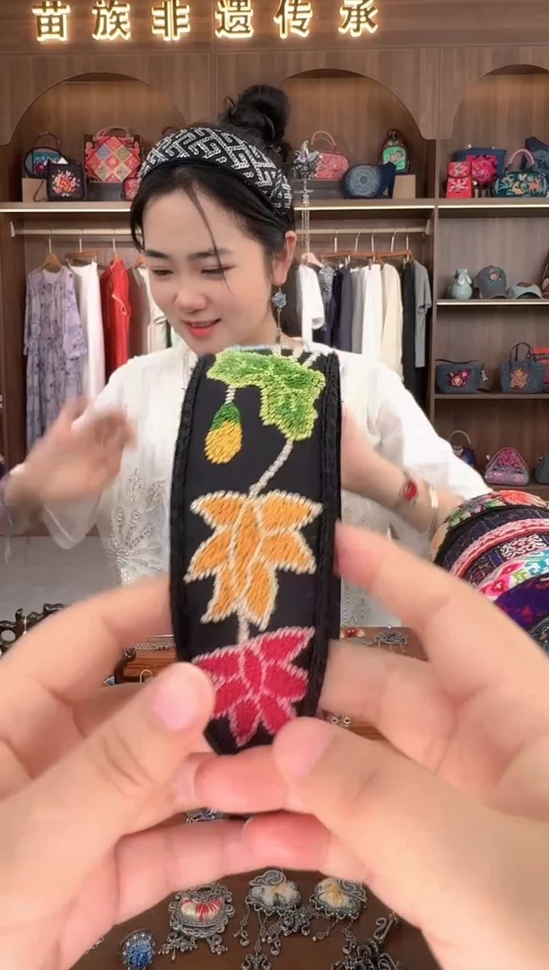 织绣扶光苗绣传承57