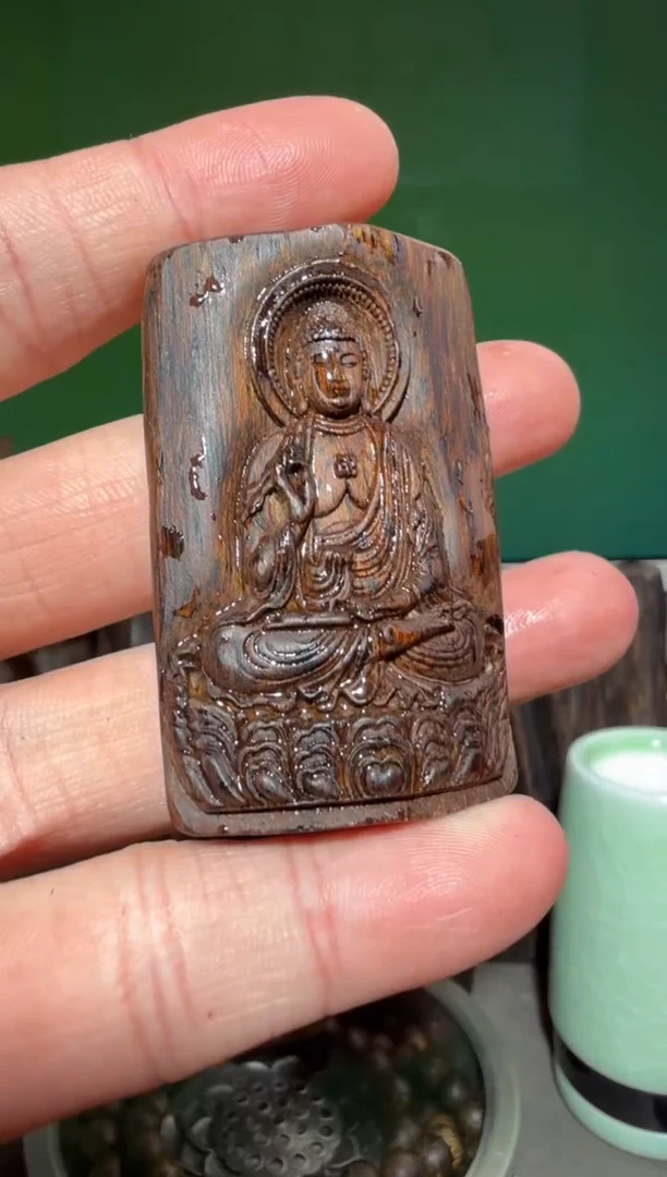 沉香手把件咪*顺化红土多样性发一