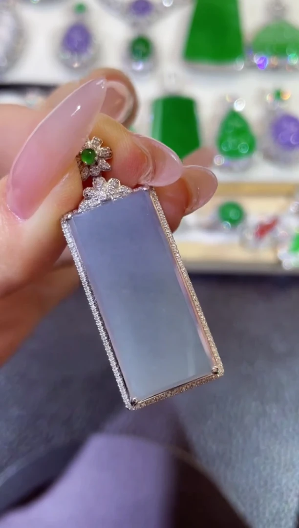 翡翠18K金镶嵌吊坠(不含链)团购2