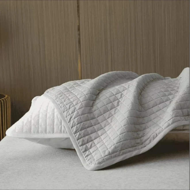 h四季款枕心隔离套家用日用宿舍升级防污保护套隔离枕套可水洗