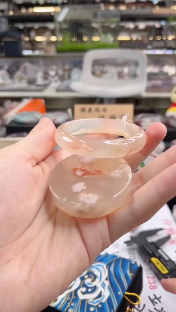 未镶嵌手镯石英质玉54--55圈口 （赠品镯心）360014