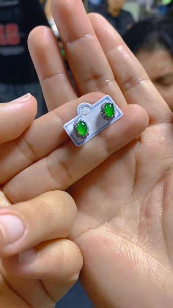 【闪购商品】翡翠耳饰未镶嵌0464327930多样性发一