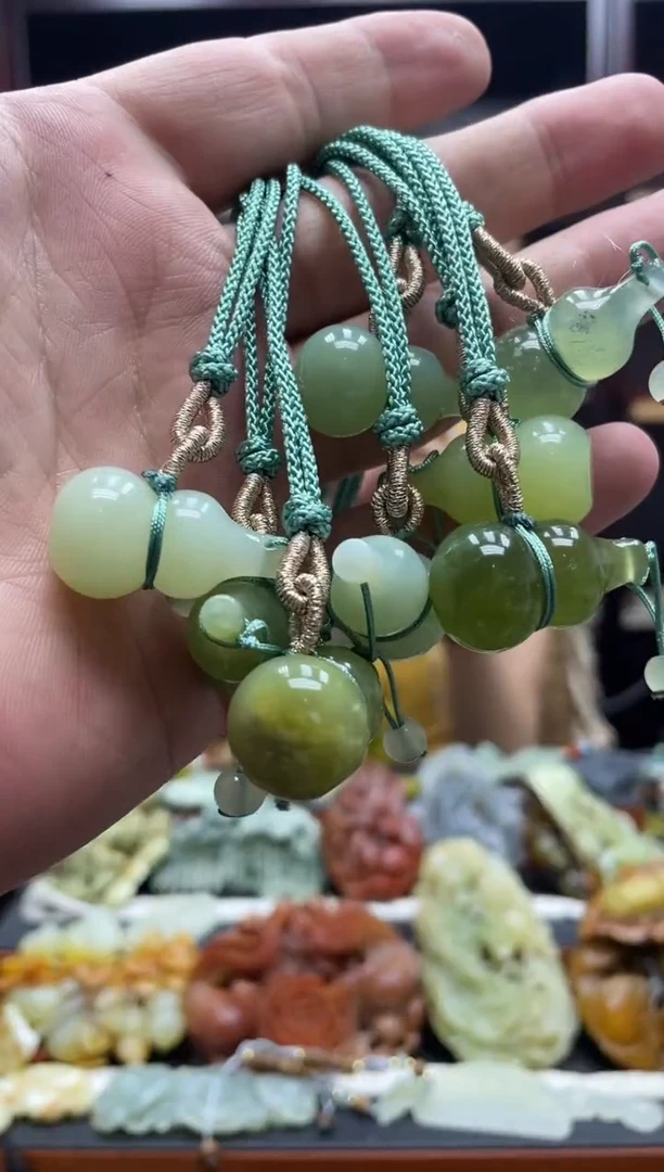 岫玉未镶嵌吊坠·多样性发货*拍一发一