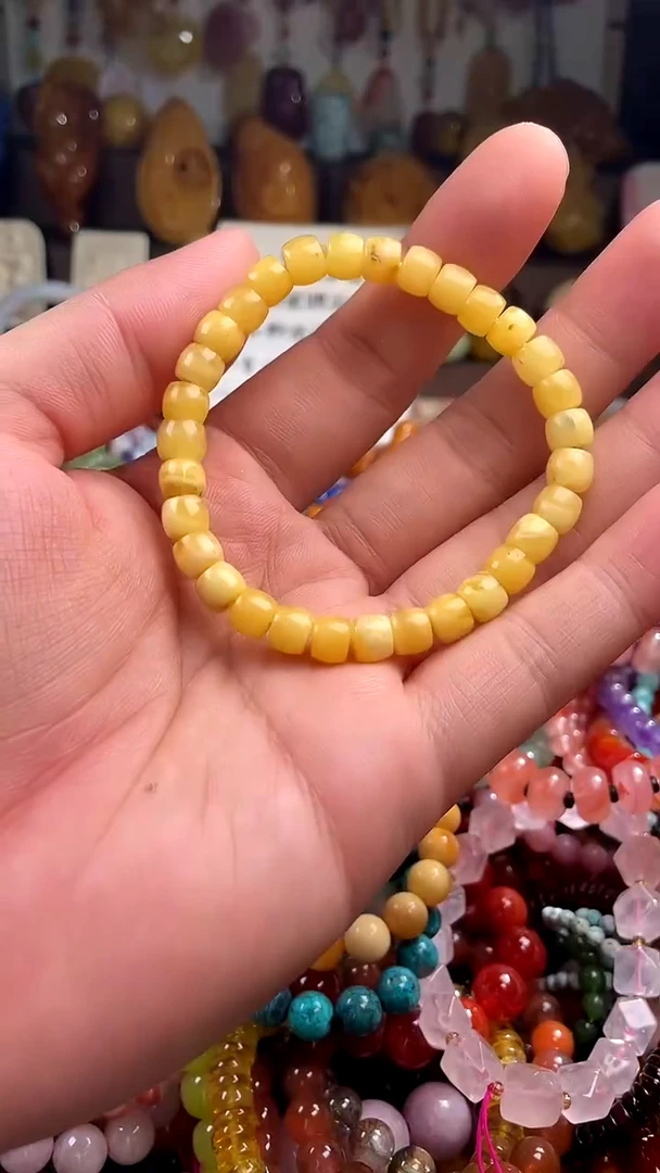 未镶嵌琥珀裸石(一物一件)158159