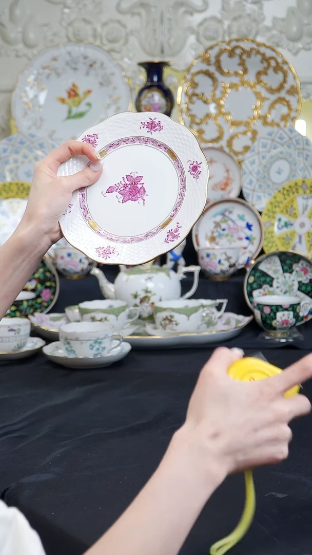 骨瓷婷婷中古器物如图所示43